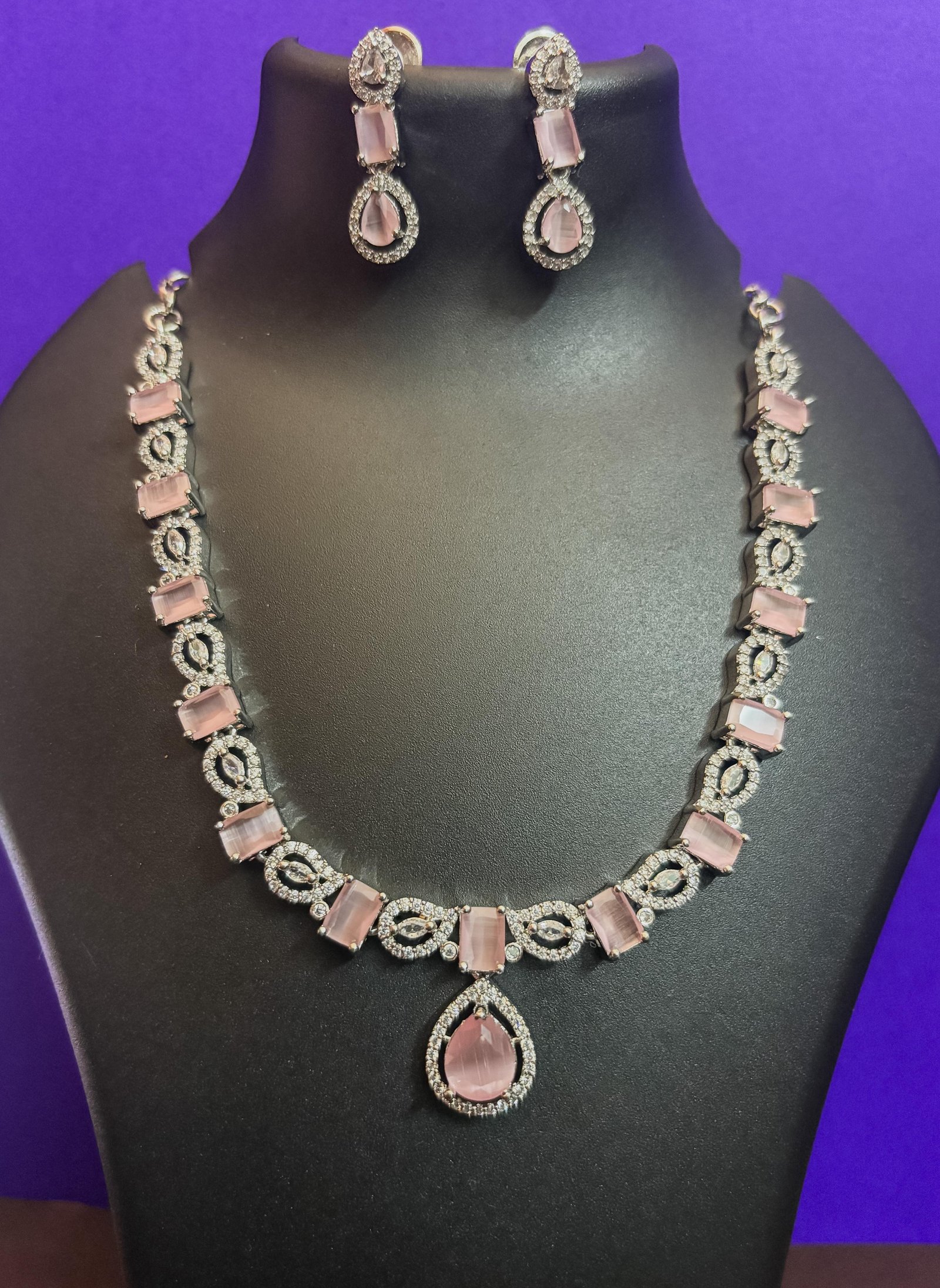 Rose Quartz Necklace and Earrings Set
